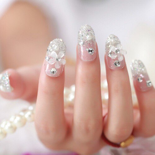 LILY NAILS